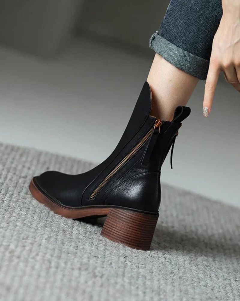 Bottines en cuir à talon moyen