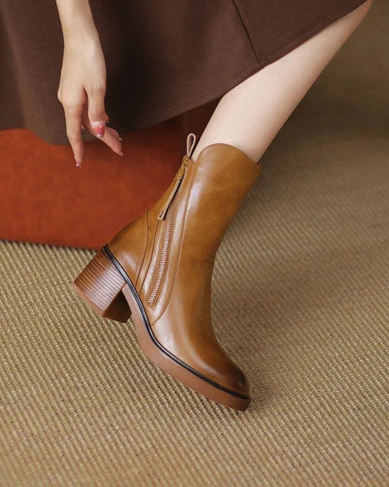Bottines en cuir à talon moyen